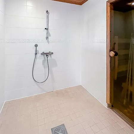 Taikavuosseli By Interhome